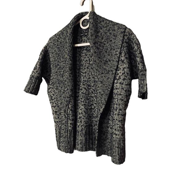 Express Gray Short Sleeve Knit Sweater Opened Front Cardigan Women SZ S - Picture 4 of 7